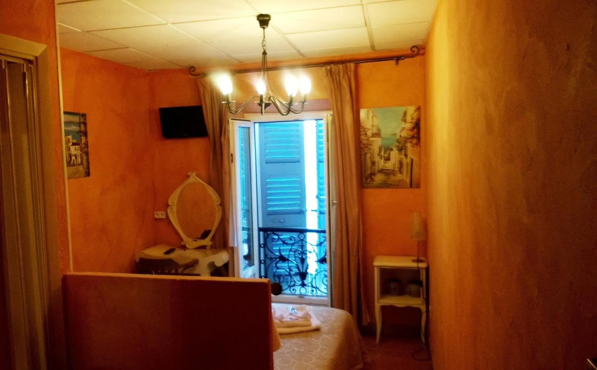 Boutique Hotel Couleurs Suds Cannes Room photo